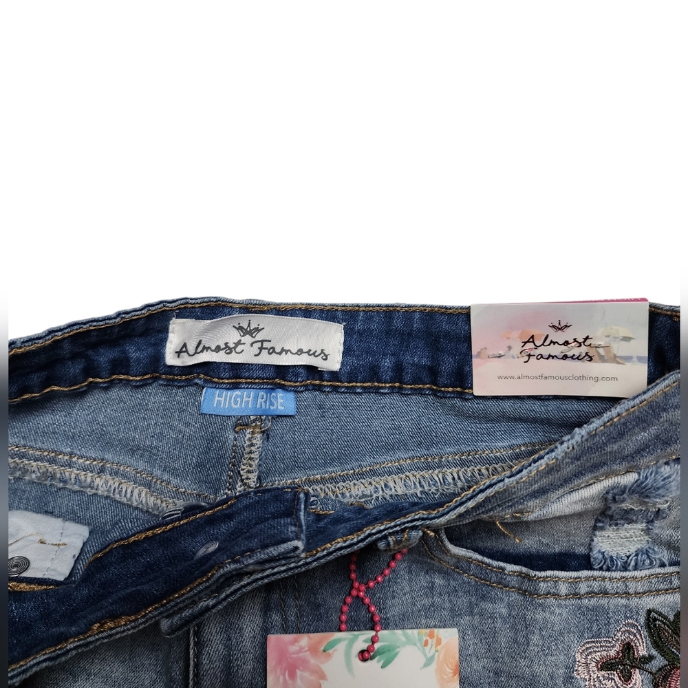 Almost Famous High Rise Destressed Shorts|Denim | Junior Women Size 9 - Picture 4 of 11